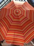 Зонт пляжный с наклоном купола д.240 оранж/красный 